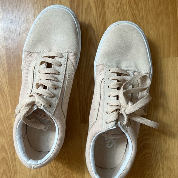 Platform Vans - Picture 2 of 3